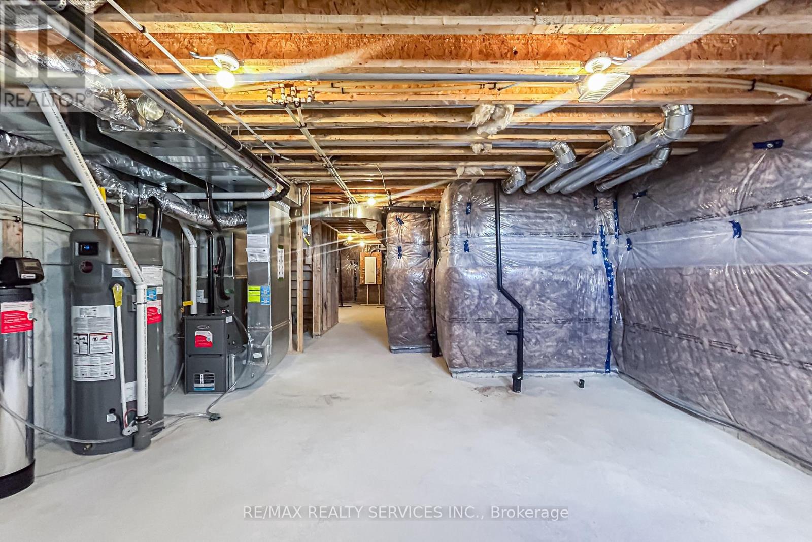 123 Sanderson Drive, Kawartha Lakes (Lindsay), Ontario  K9V 0T2 - Photo 47 - X12644902