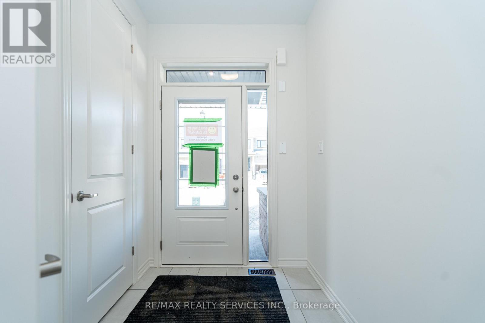 123 Sanderson Drive, Kawartha Lakes (Lindsay), Ontario  K9V 0T2 - Photo 8 - X12644902