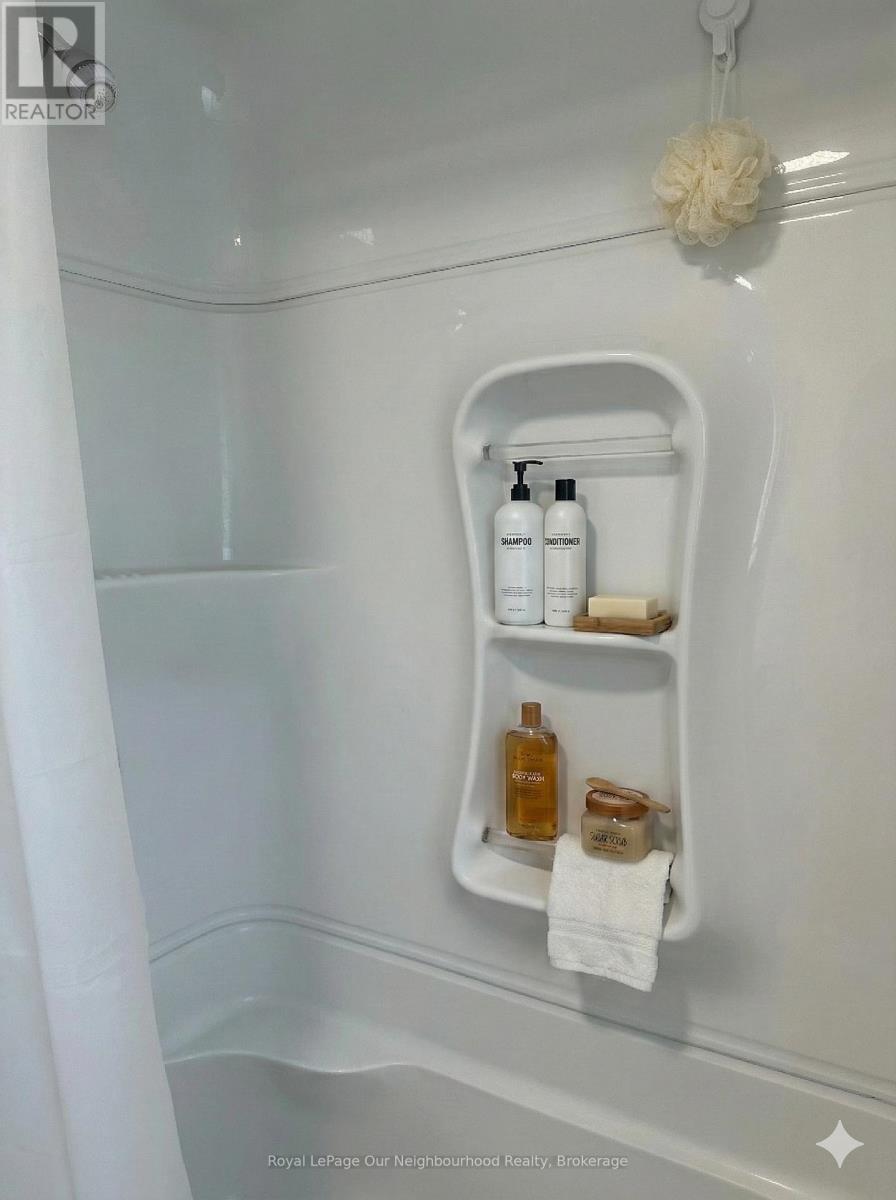 420 Albertus Avenue N, Peterborough (Town Ward 3), Ontario  K9J 4Z8 - Photo 18 - X12645056