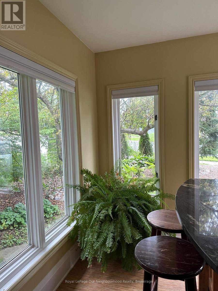 420 Albertus Avenue N, Peterborough (Town Ward 3), Ontario  K9J 4Z8 - Photo 9 - X12645056