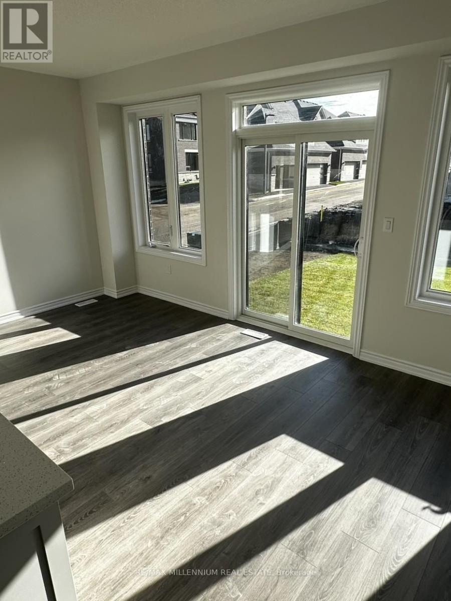 103 Watts Mews, Kawartha Lakes (Lindsay), Ontario  K9V 5V4 - Photo 9 - X12645582