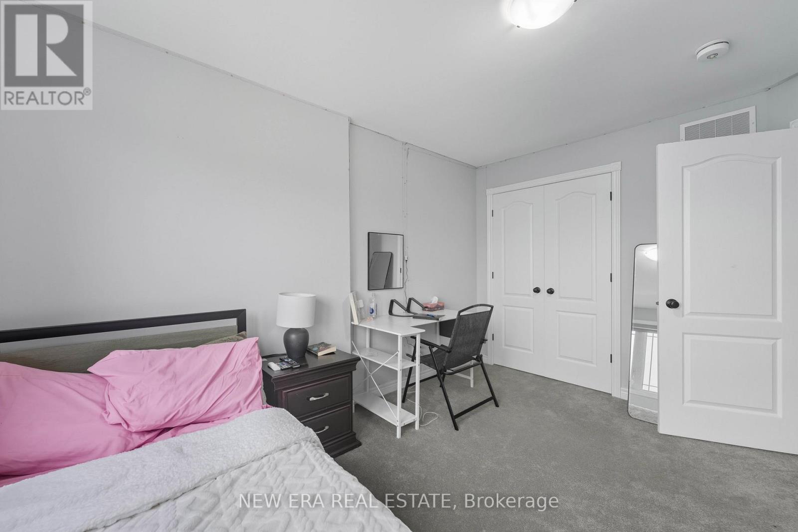 907 Bramford Terrace, Peterborough (Monaghan Ward 2), Ontario  K9K 0H3 - Photo 17 - X12646910