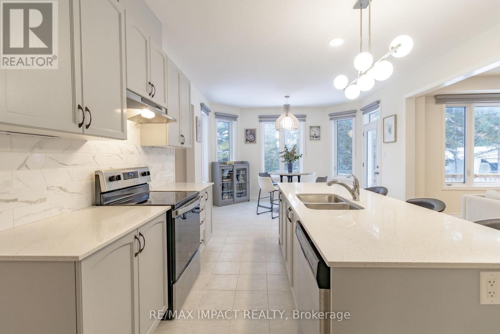 39 Connolly Road, Kawartha Lakes (Lindsay), Ontario  K9V 0P1 - Photo 19 - X12647052