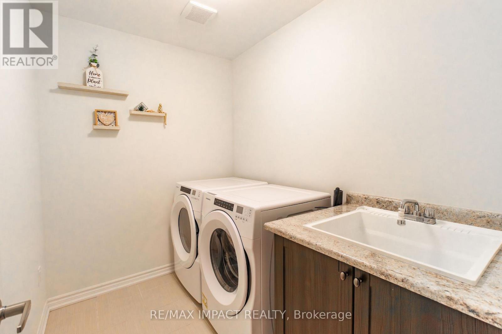 39 Connolly Road, Kawartha Lakes (Lindsay), Ontario  K9V 0P1 - Photo 30 - X12647052