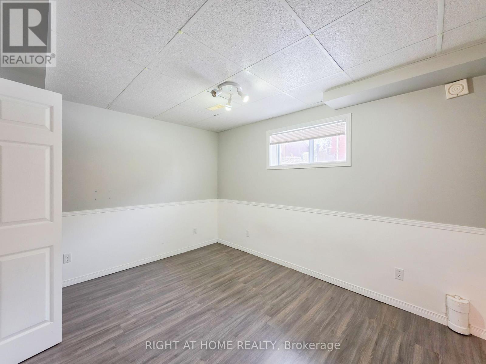 Lower - 168 Towerhill Road, Peterborough (Northcrest Ward 5), Ontario  K9H 7M8 - Photo 13 - X12649704