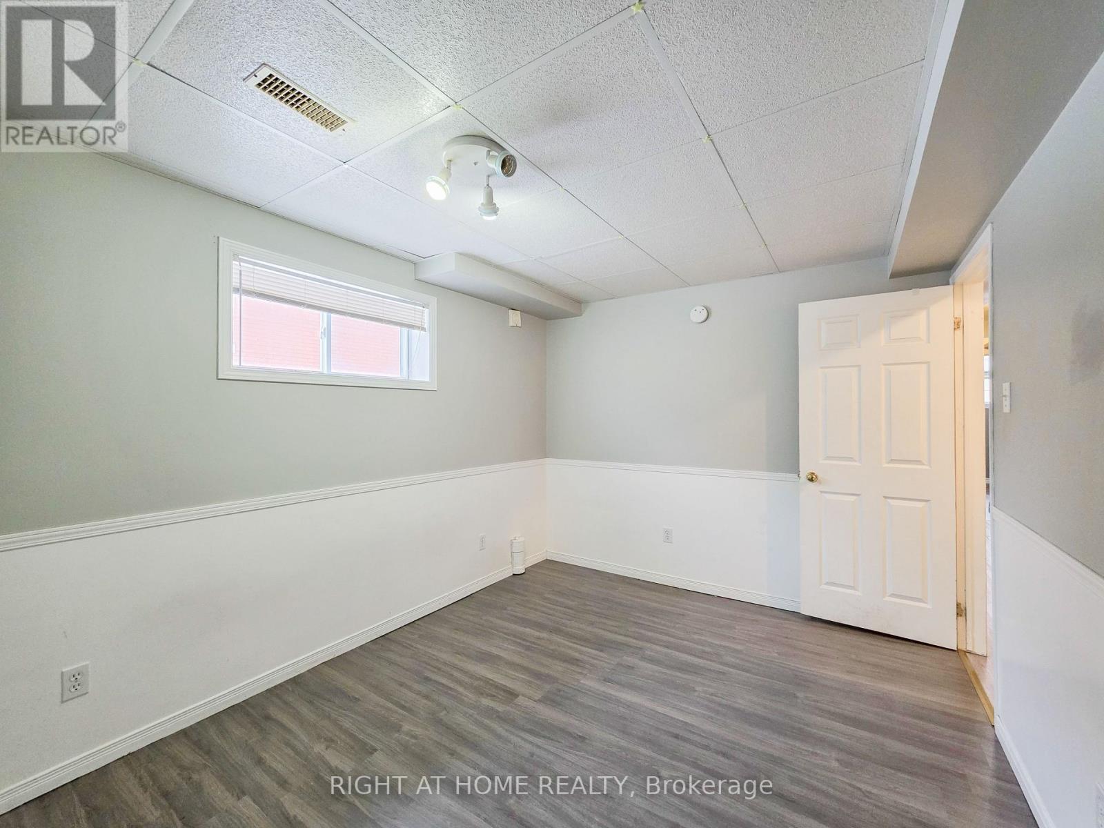 Lower - 168 Towerhill Road, Peterborough (Northcrest Ward 5), Ontario  K9H 7M8 - Photo 16 - X12649704