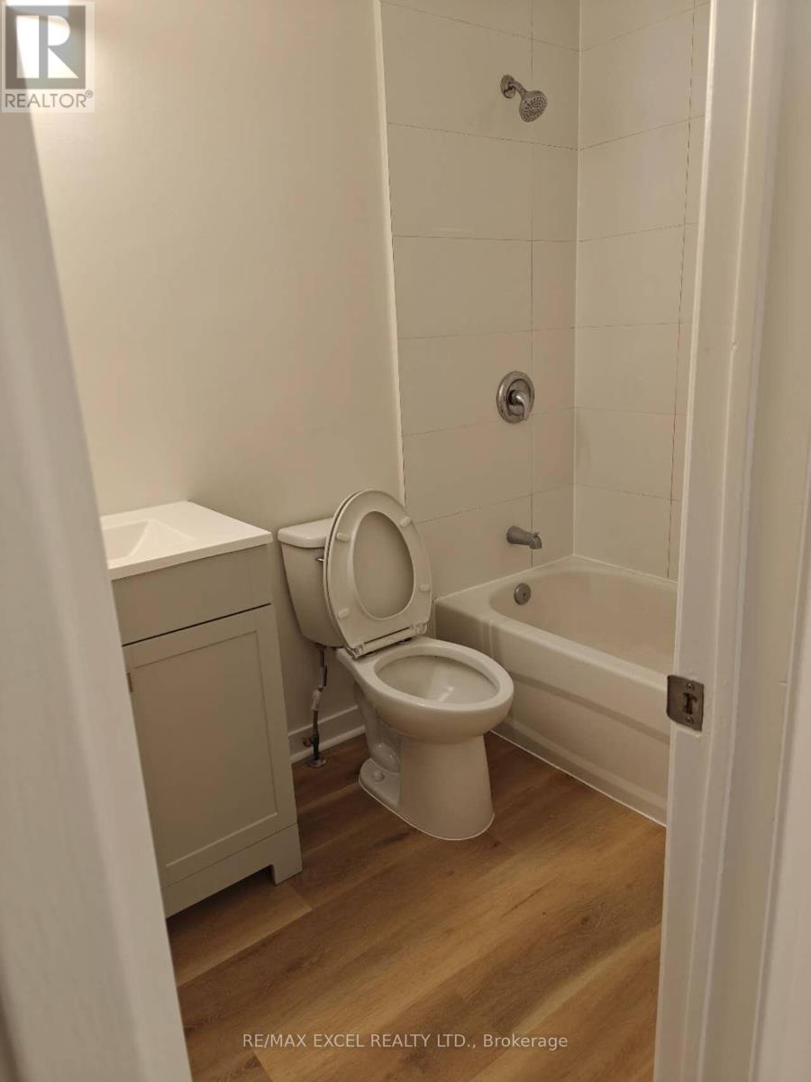 111 Albert Street S, Kawartha Lakes (Lindsay), Ontario  K9V 6G1 - Photo 7 - X12650646