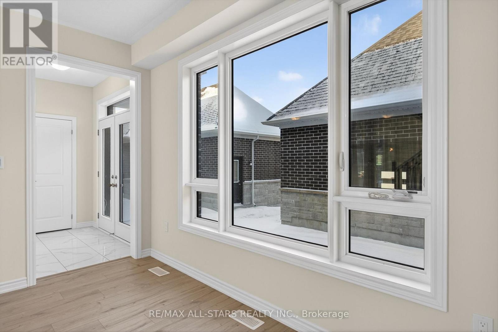 164 Alcorn Drive, Kawartha Lakes (Lindsay), Ontario  K9V 0T2 - Photo 15 - X12651466