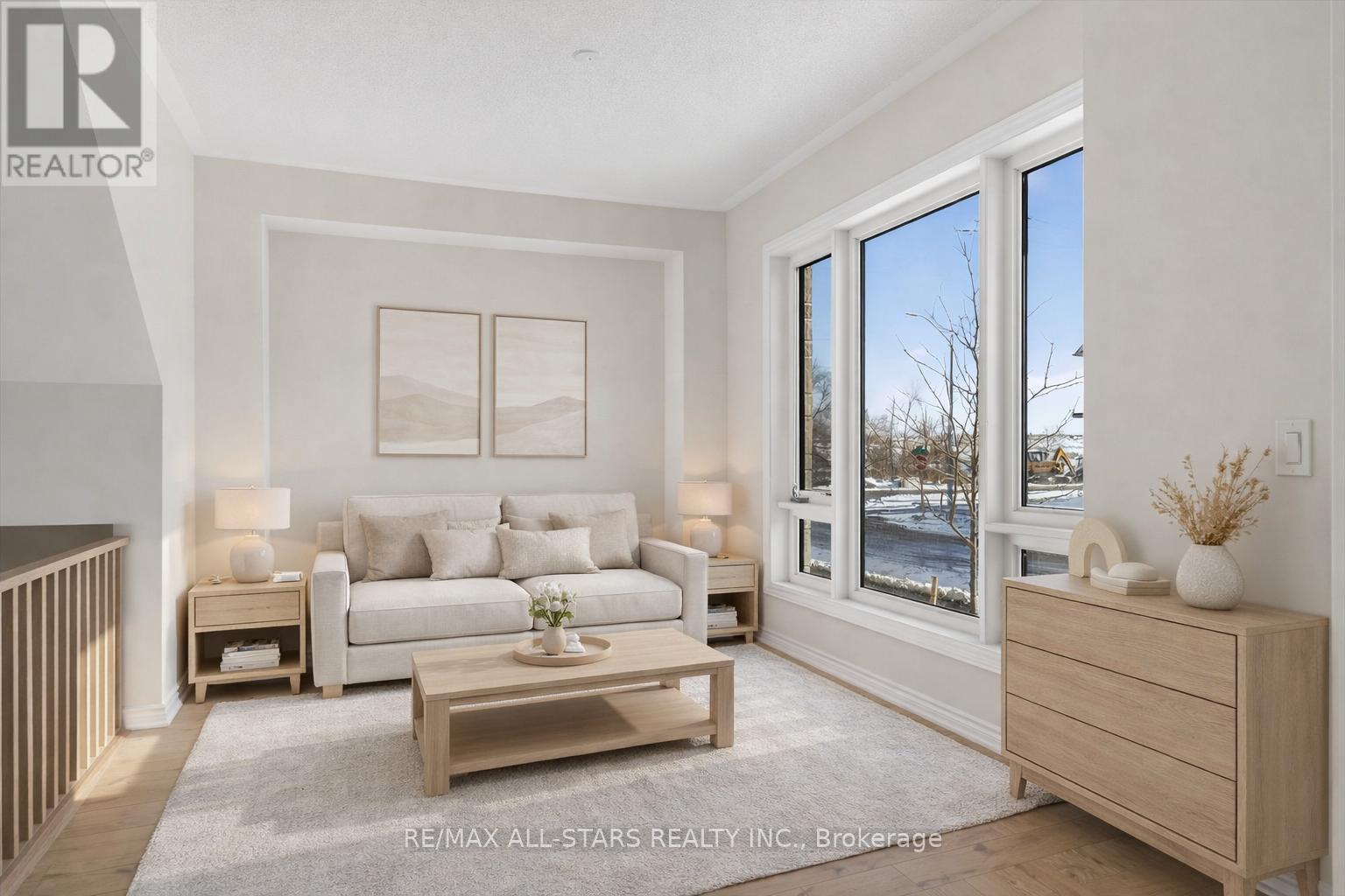 164 Alcorn Drive, Kawartha Lakes (Lindsay), Ontario  K9V 0T2 - Photo 3 - X12651466