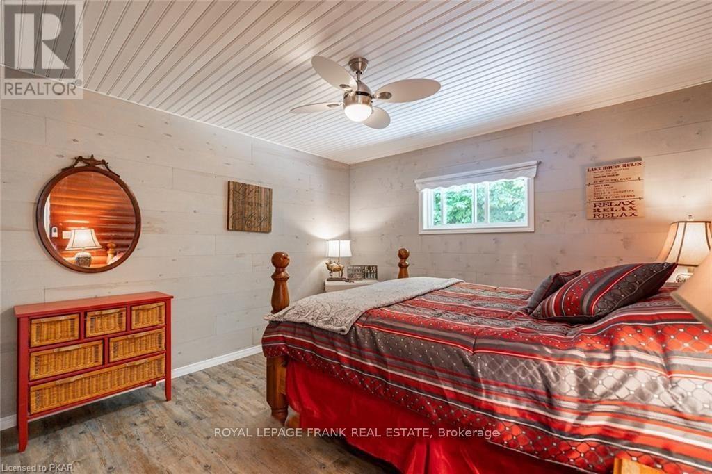 1758 Papineau Lake Road, Hastings Highlands (Wicklow Ward), Ontario  K0L 2R0 - Photo 12 - X12651582