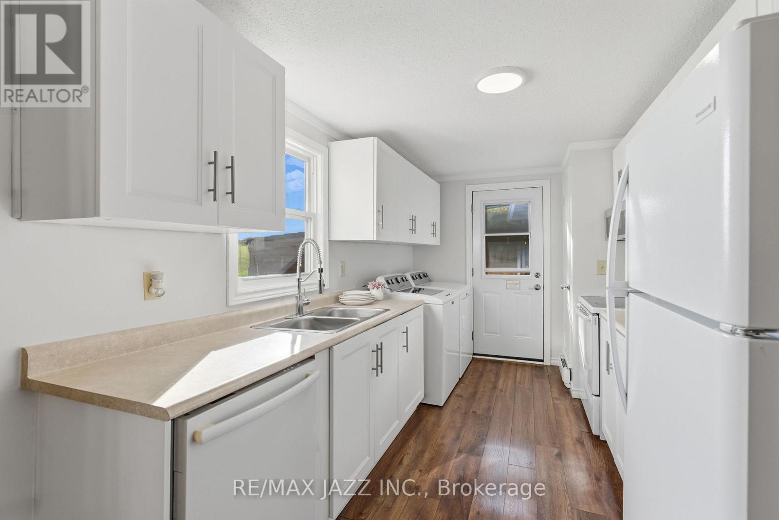 15 Bluffs Road, Clarington (Bowmanville), Ontario  L1B 1A3 - Photo 19 - E12652248