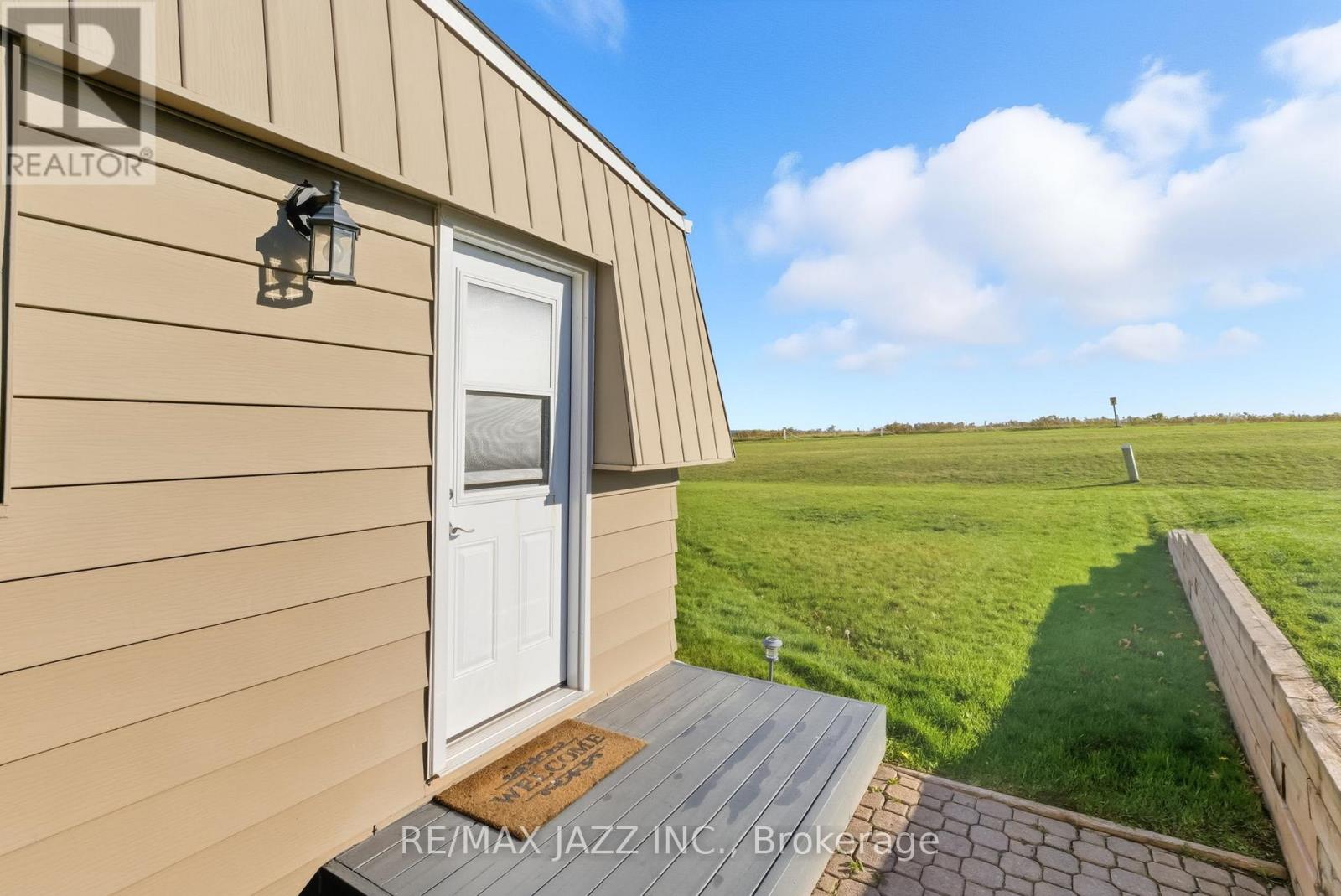 15 Bluffs Road, Clarington (Bowmanville), Ontario  L1B 1A3 - Photo 34 - E12652248