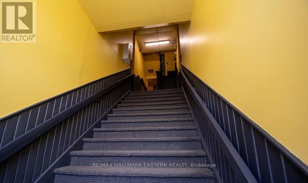 197 Hunter Street W, Peterborough (Town Ward 3), Ontario  K9H 2L1 - Photo 16 - X12652242