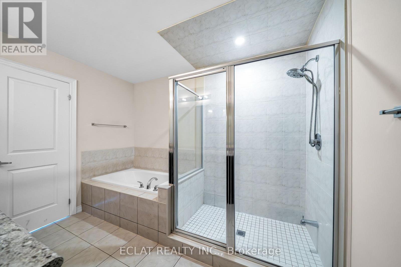 14 Aldridge Lane, Clarington (Newcastle), Ontario  L1B 0V6 - Photo 11 - E12653522