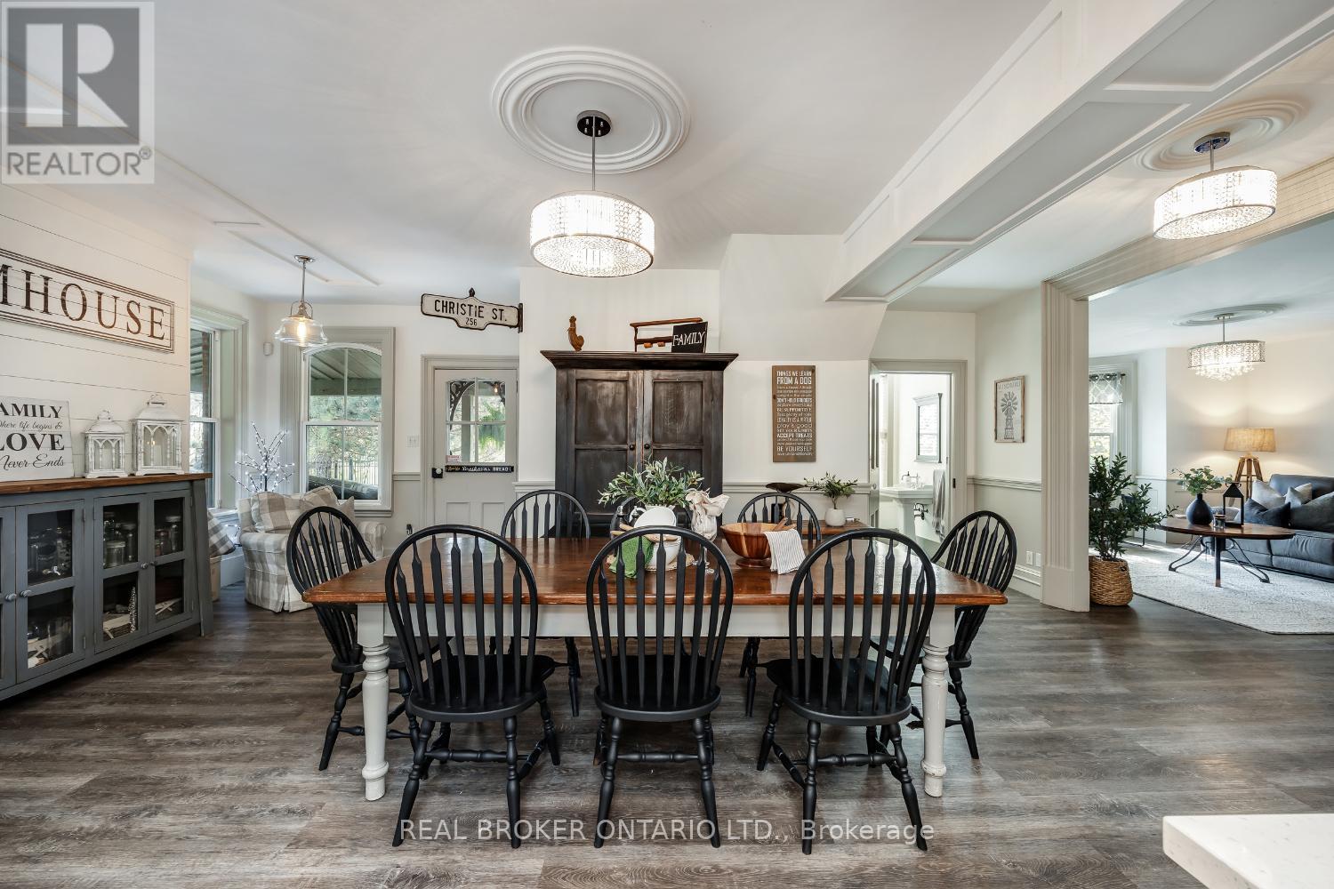 832 Highway 7a, Kawartha Lakes (Manvers), Ontario  L0A 1A0 - Photo 12 - X12654384