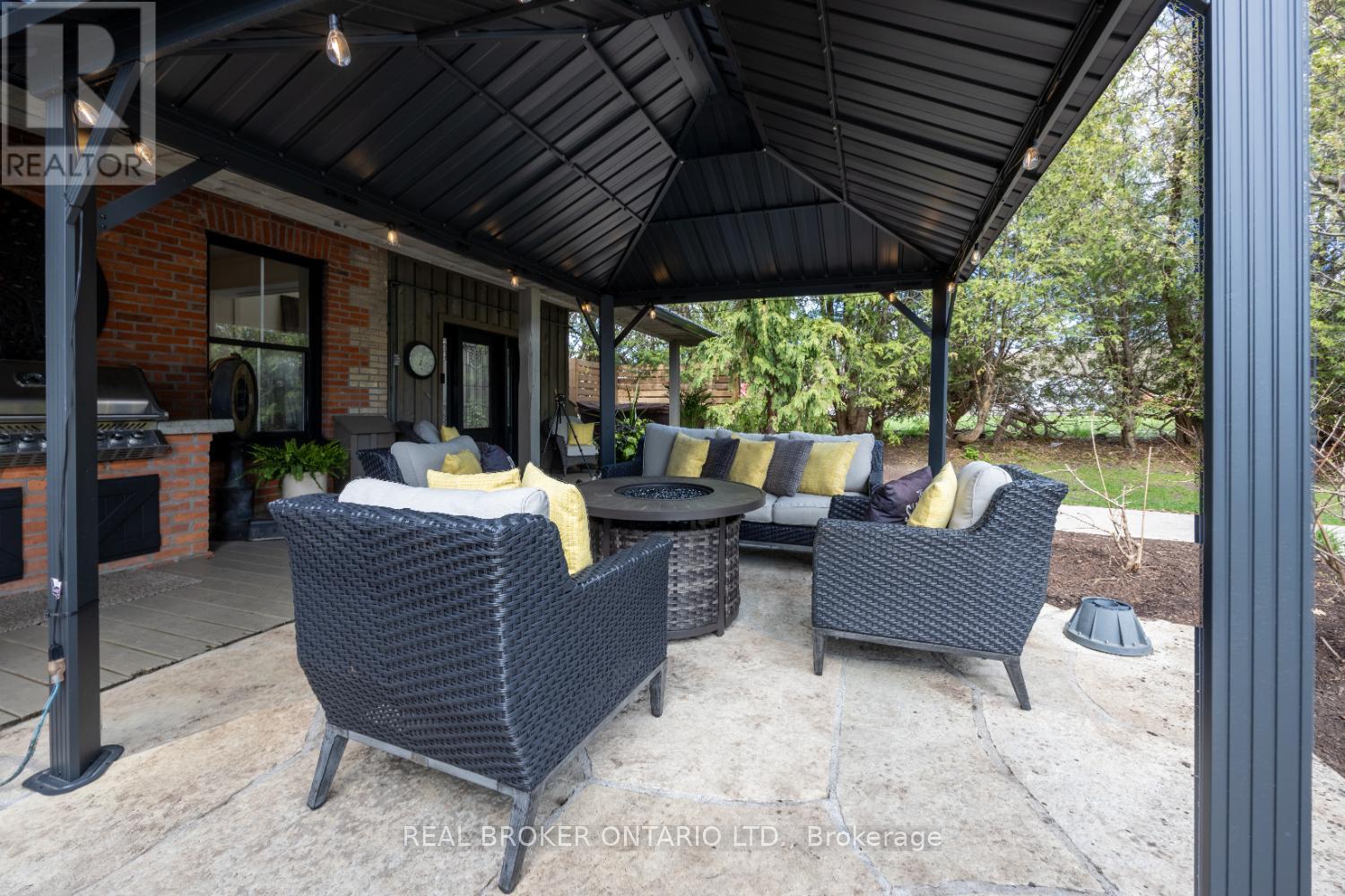 832 Highway 7a, Kawartha Lakes (Manvers), Ontario  L0A 1A0 - Photo 38 - X12654384