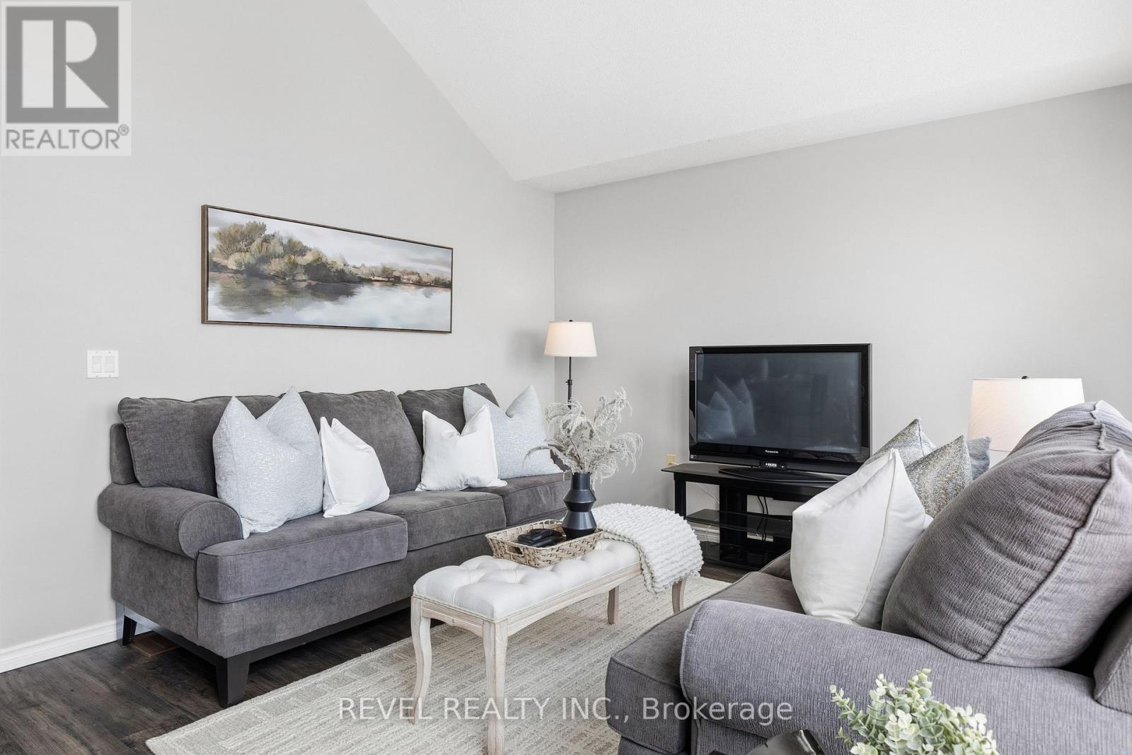 617 Clancy Crescent, Peterborough (Otonabee Ward 1), Ontario  K9K 2S2 - Photo 18 - X12654580