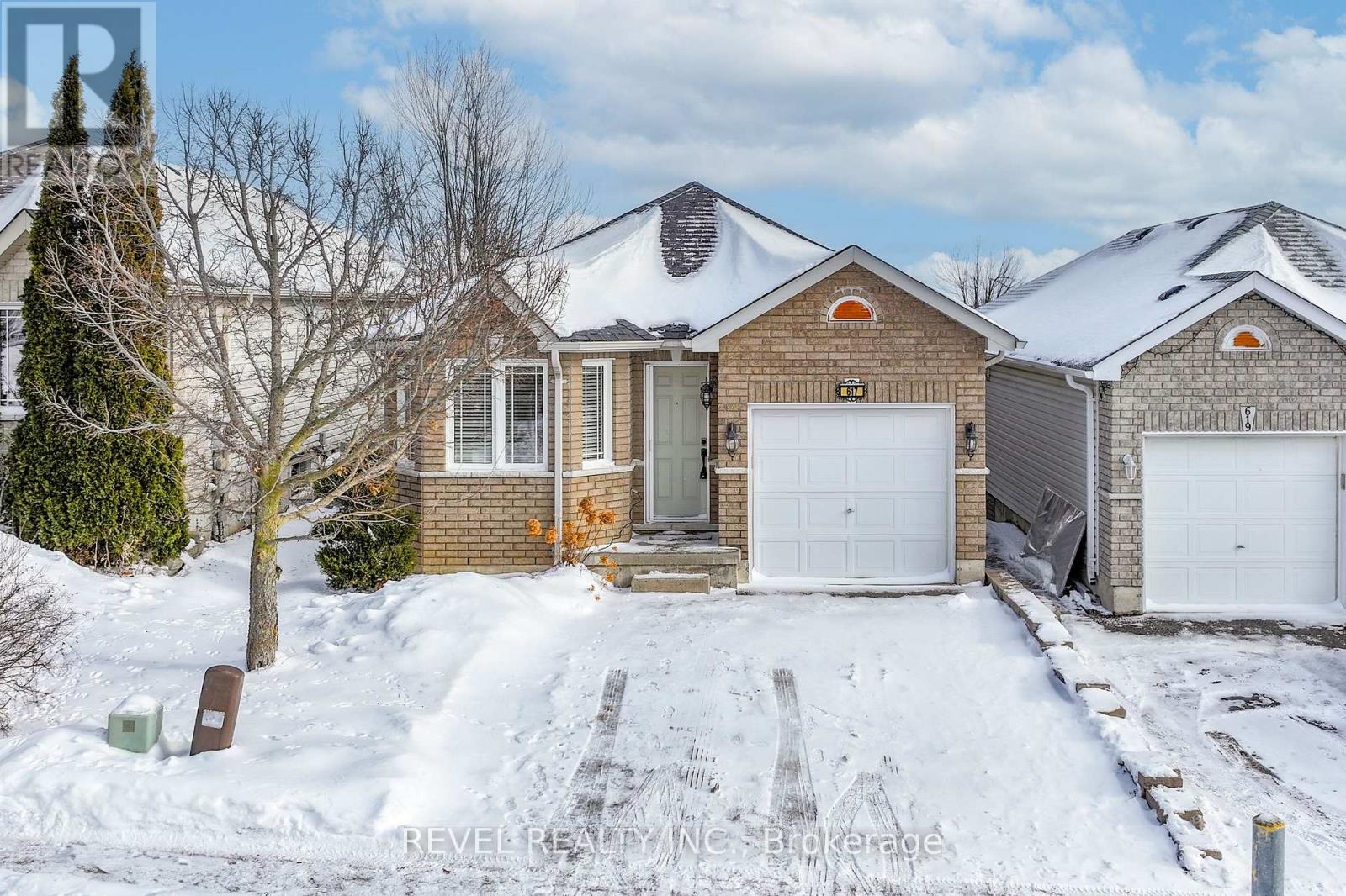 617 Clancy Crescent, Peterborough (Otonabee Ward 1), Ontario  K9K 2S2 - Photo 3 - X12654580