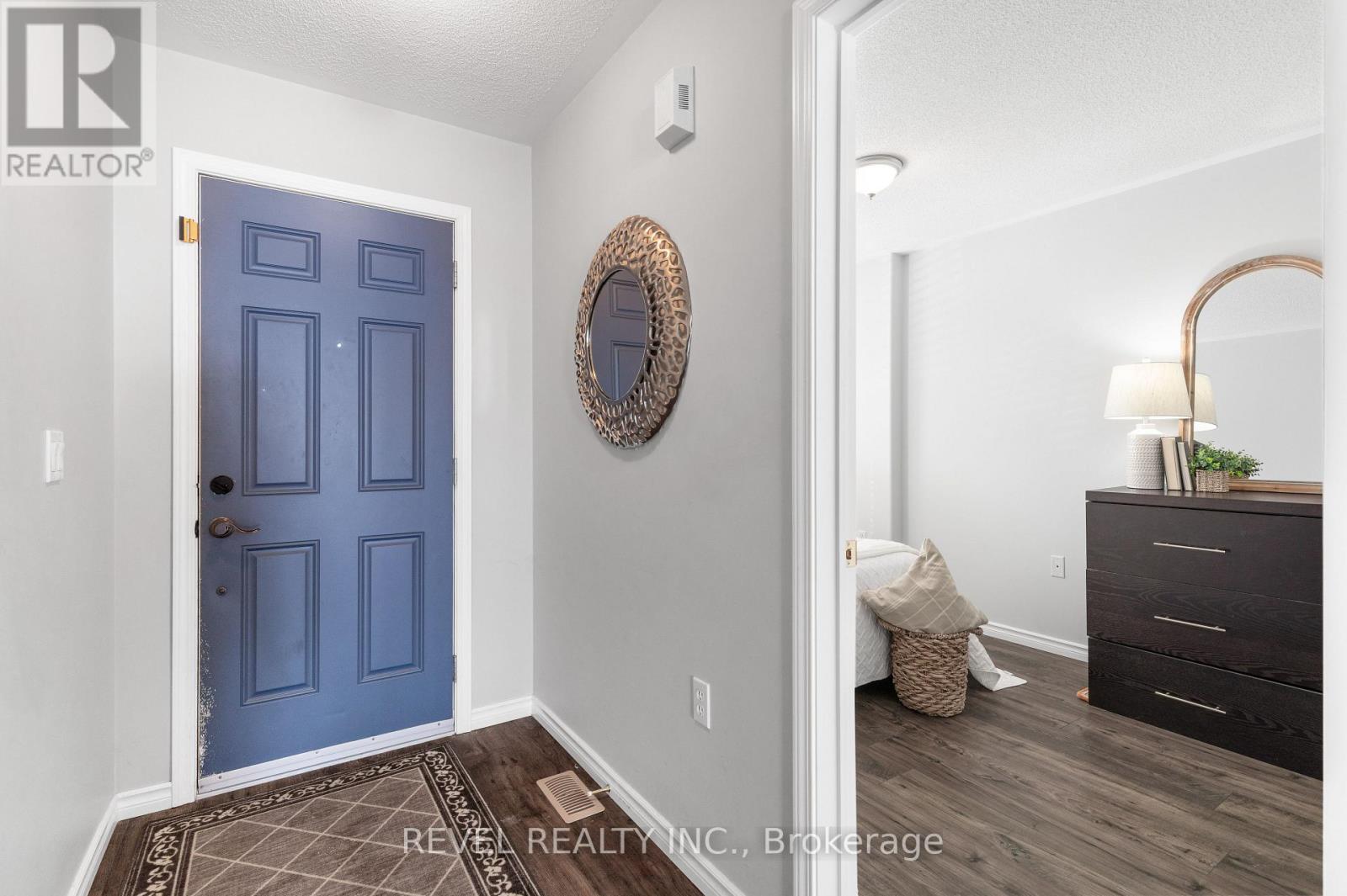 617 Clancy Crescent, Peterborough (Otonabee Ward 1), Ontario  K9K 2S2 - Photo 4 - X12654580