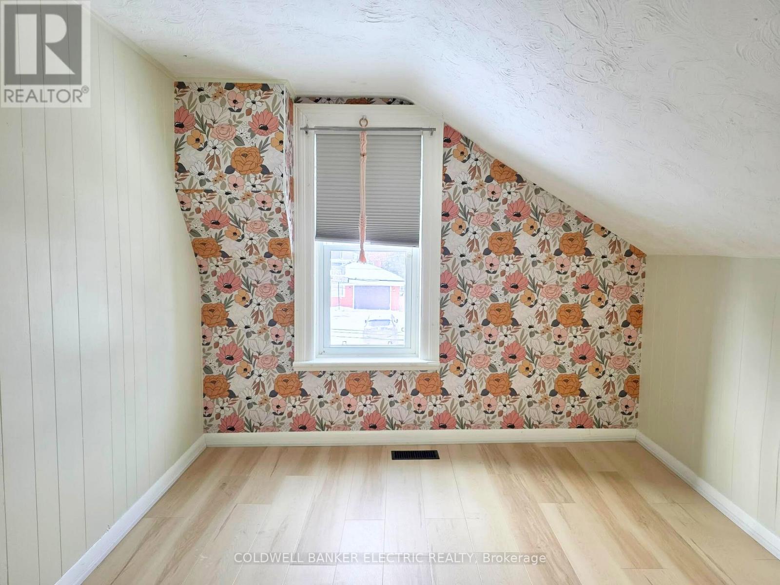 220 Rogers Street, Peterborough (Ashburnham Ward 4), Ontario  K9H 1W3 - Photo 29 - X12655638