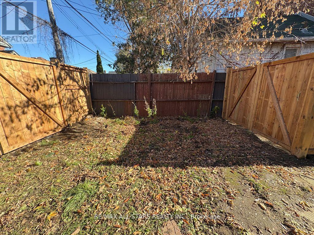 280 Lansdowne Street W, Peterborough (Ashburnham Ward 4), Ontario  K9J 1Y8 - Photo 33 - X12655688