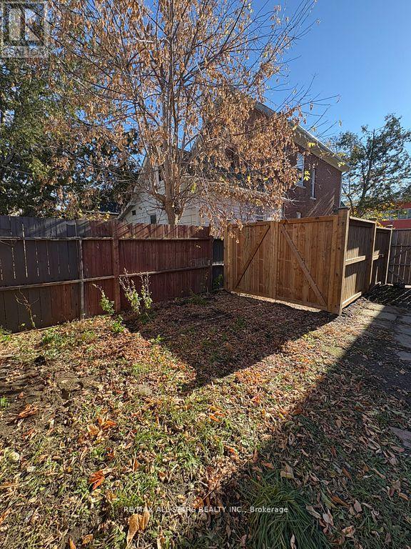 280 Lansdowne Street W, Peterborough (Ashburnham Ward 4), Ontario  K9J 1Y8 - Photo 38 - X12655688