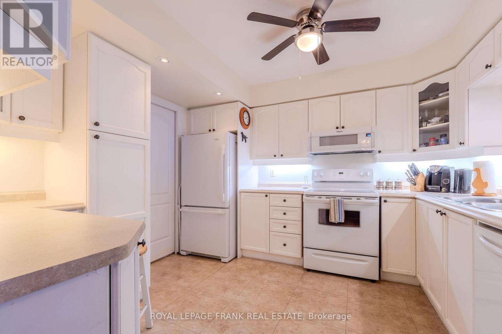 110 - 3 Heritage Way, Kawartha Lakes (Lindsay), Ontario  K9V 5Z1 - Photo 17 - X12655792