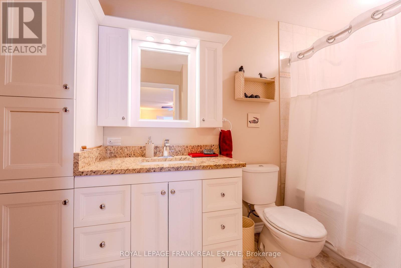 110 - 3 Heritage Way, Kawartha Lakes (Lindsay), Ontario  K9V 5Z1 - Photo 24 - X12655792