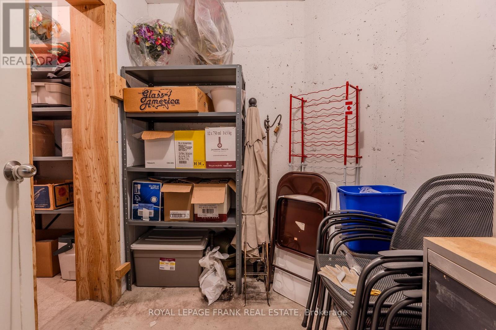 110 - 3 Heritage Way, Kawartha Lakes (Lindsay), Ontario  K9V 5Z1 - Photo 42 - X12655792