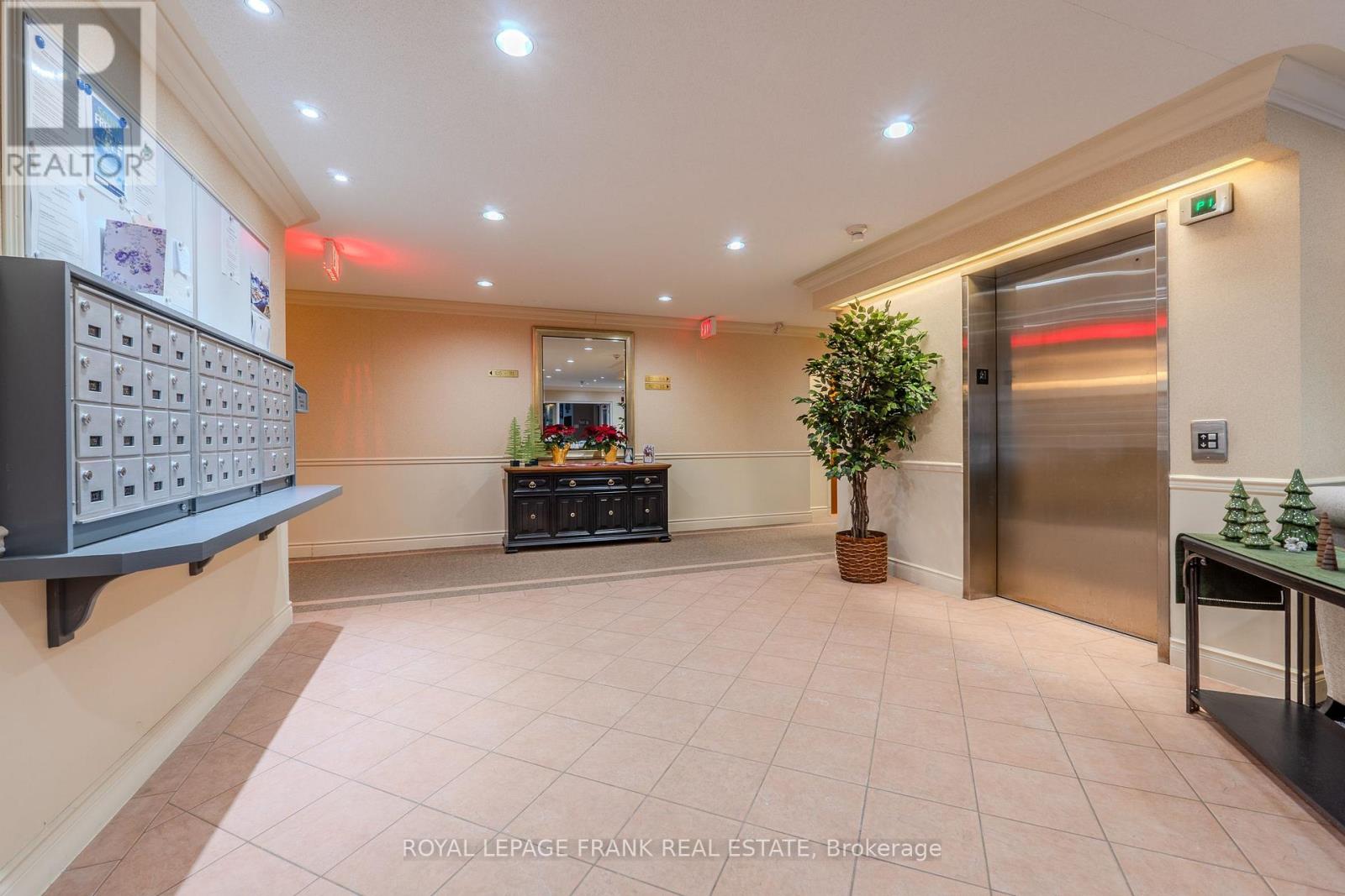 110 - 3 Heritage Way, Kawartha Lakes (Lindsay), Ontario  K9V 5Z1 - Photo 7 - X12655792