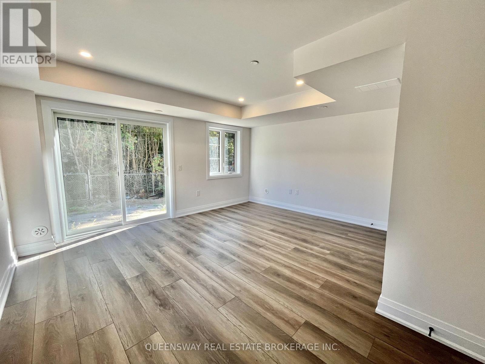 83 Marret Lane, Clarington (Newcastle), Ontario  L1B 1J2 - Photo 6 - E12655866