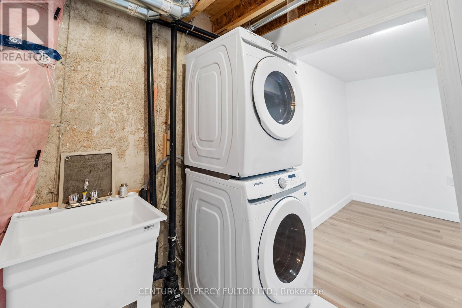 Lindsay  & Eglington - 50 Hickey Lane E, Kawartha Lakes (Lindsay), Ontario  K9V 5V7 - Photo 19 - X12656370