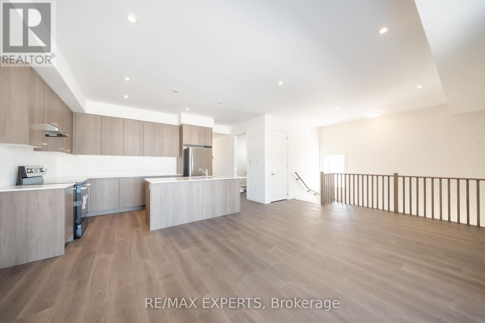 #2nd Flr - 54 Debois Street, Kawartha Lakes (Lindsay), Ontario  K9V 0S5 - Photo 10 - X12656446