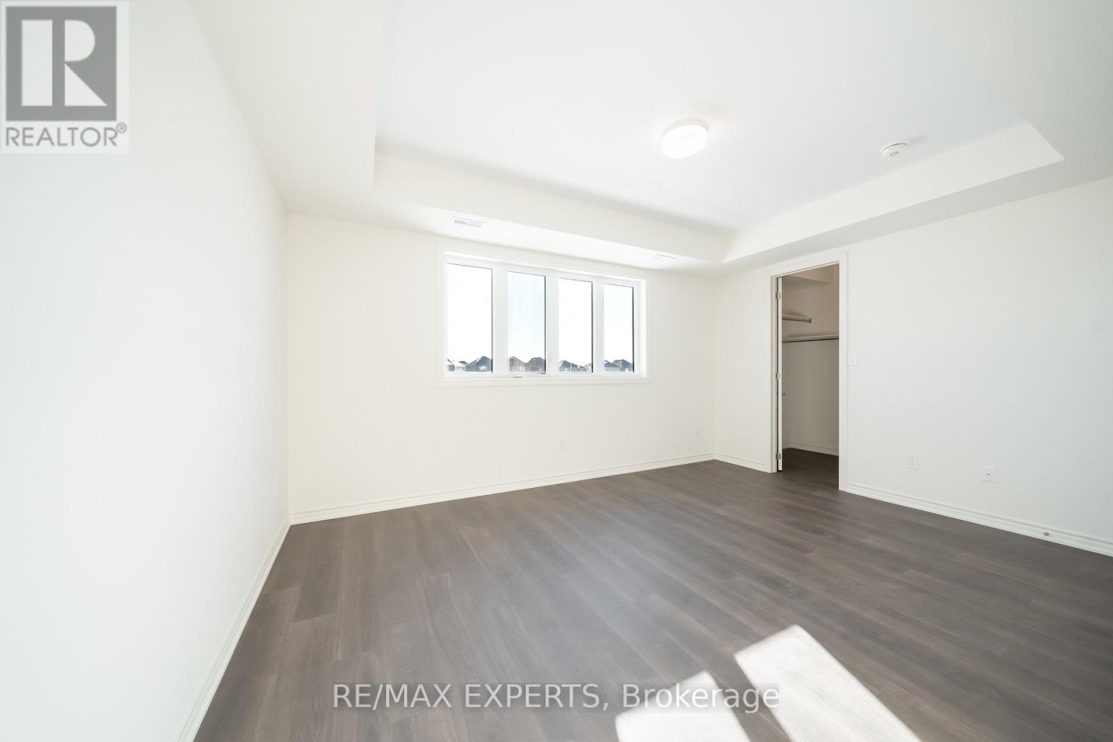 #2nd Flr - 54 Debois Street, Kawartha Lakes (Lindsay), Ontario  K9V 0S5 - Photo 28 - X12656446