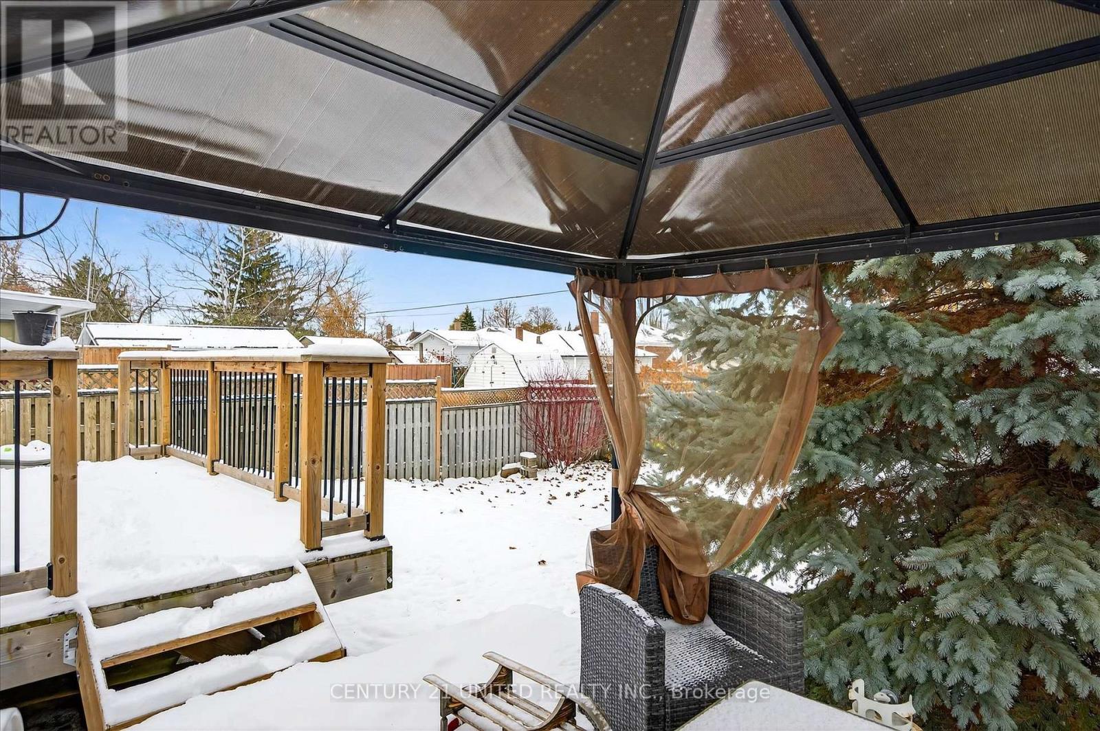 762 Cameron Street, Peterborough (Otonabee Ward 1), Ontario  K9J 3Z8 - Photo 29 - X12656804