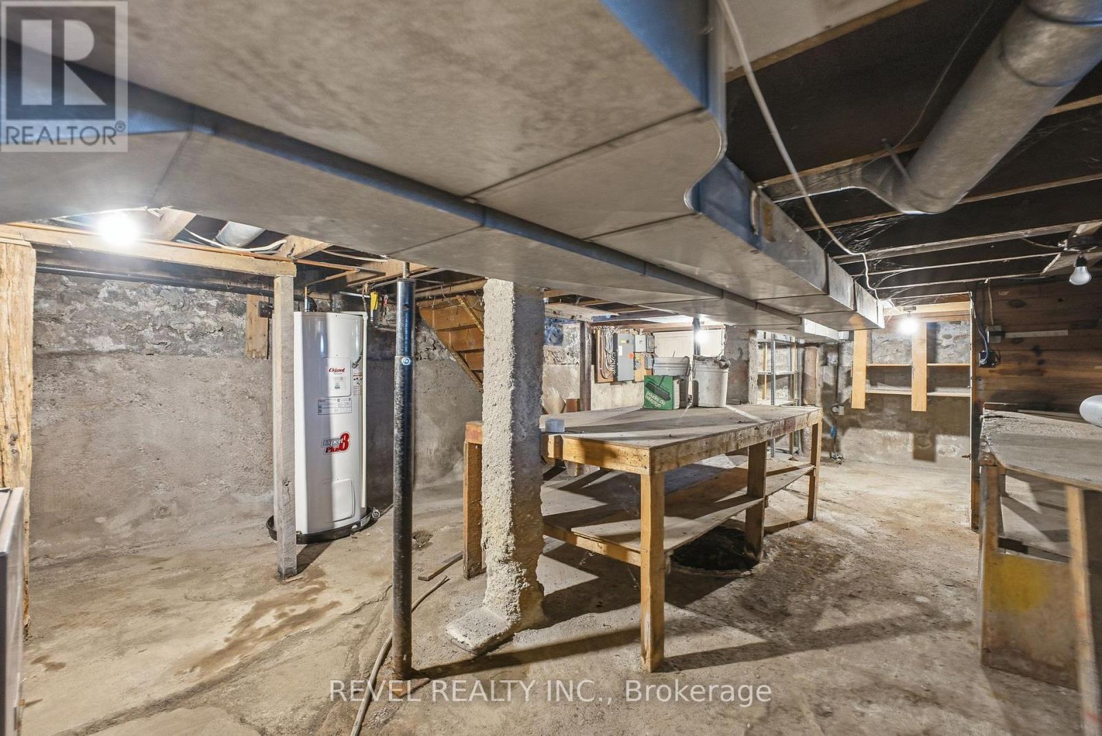 535 Park Street N, Peterborough (Town Ward 3), Ontario  K9H 4R6 - Photo 25 - X12657148