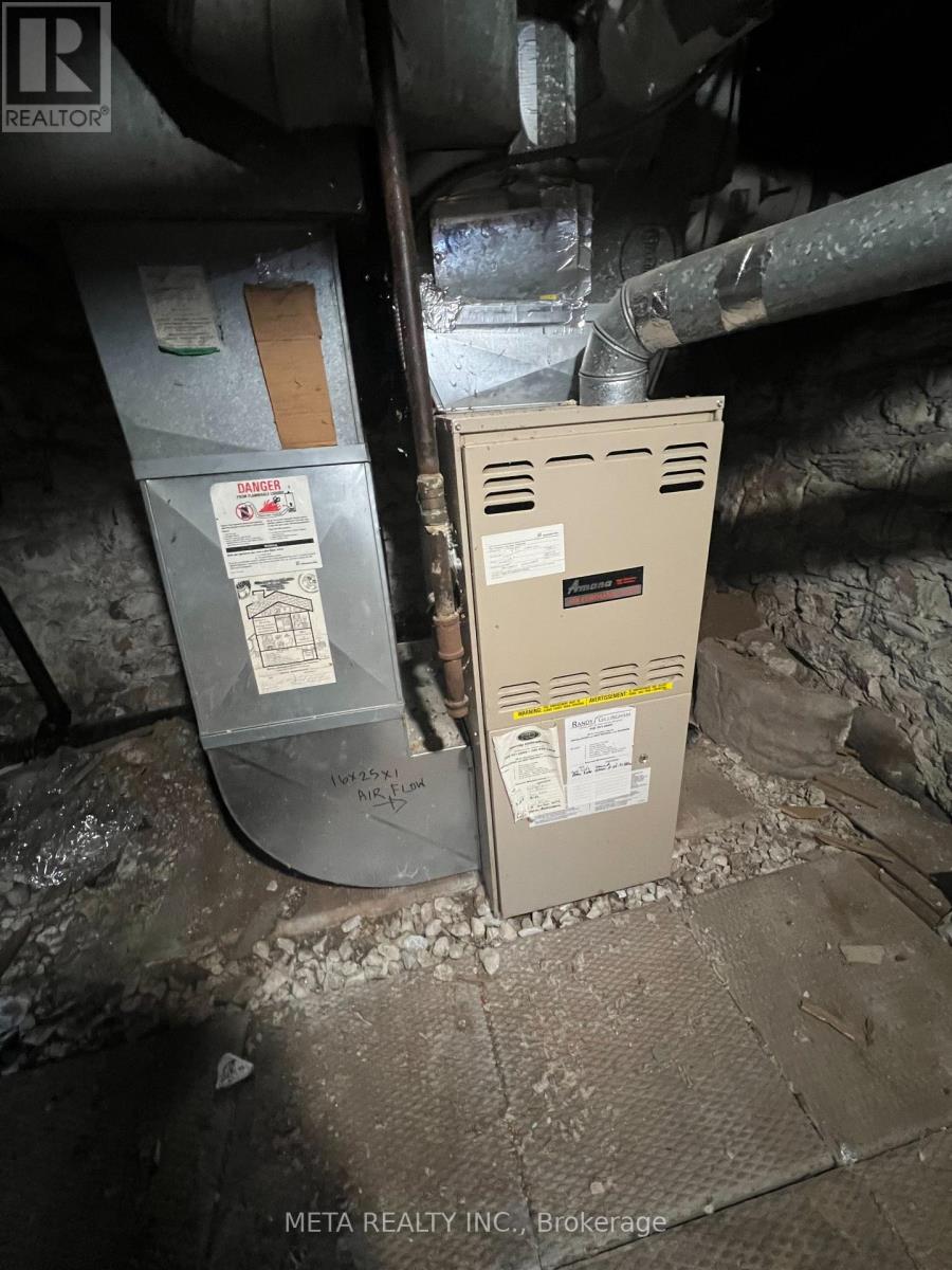 636 Union Street, Peterborough (Town Ward 3), Ontario  K9H 3V5 - Photo 27 - X12659916