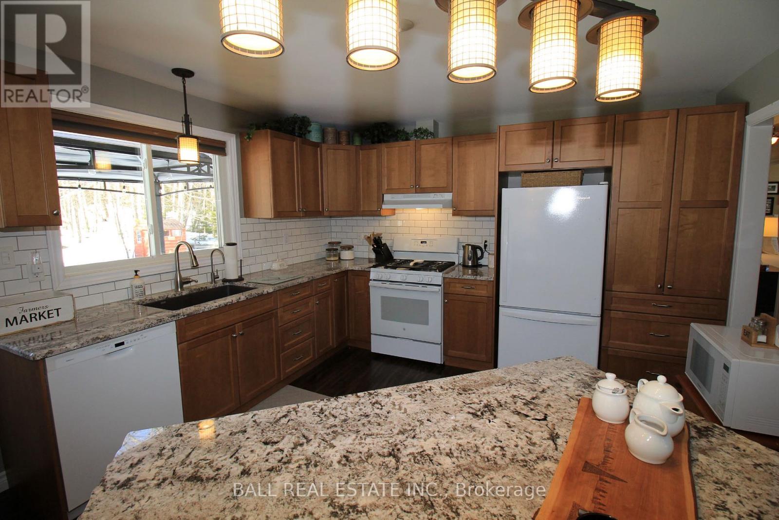 1017 Clement Lake Road, Highlands East (Monmouth), Ontario  K0L 3C0 - Photo 20 - X12661162