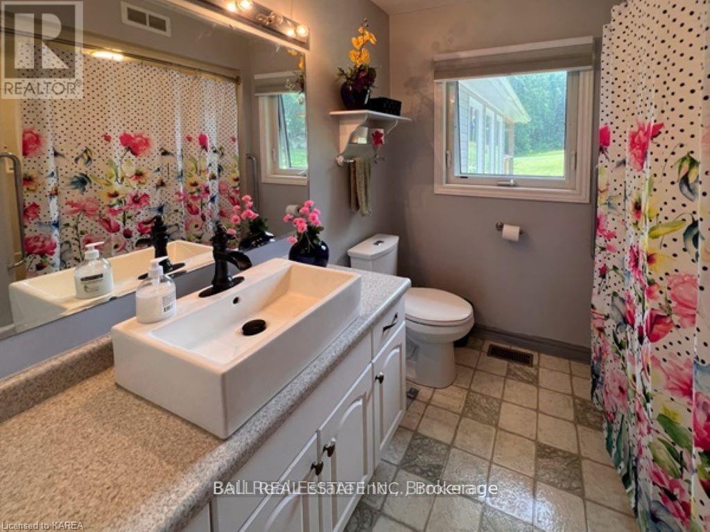 123 Kuno Road, Carlow/mayo (Carlow Ward), Ontario  K0L 1G0 - Photo 13 - X12661356