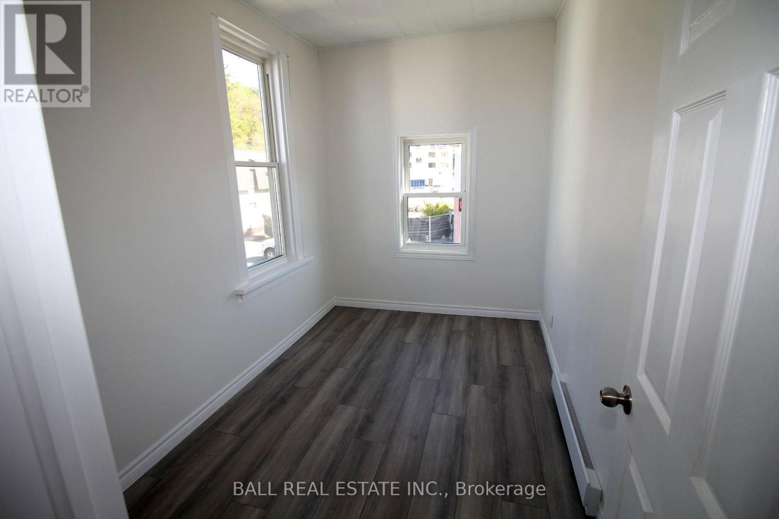 34 Hastings Street N, Bancroft (Bancroft Ward), Ontario  K0L 1C0 - Photo 16 - X12661548