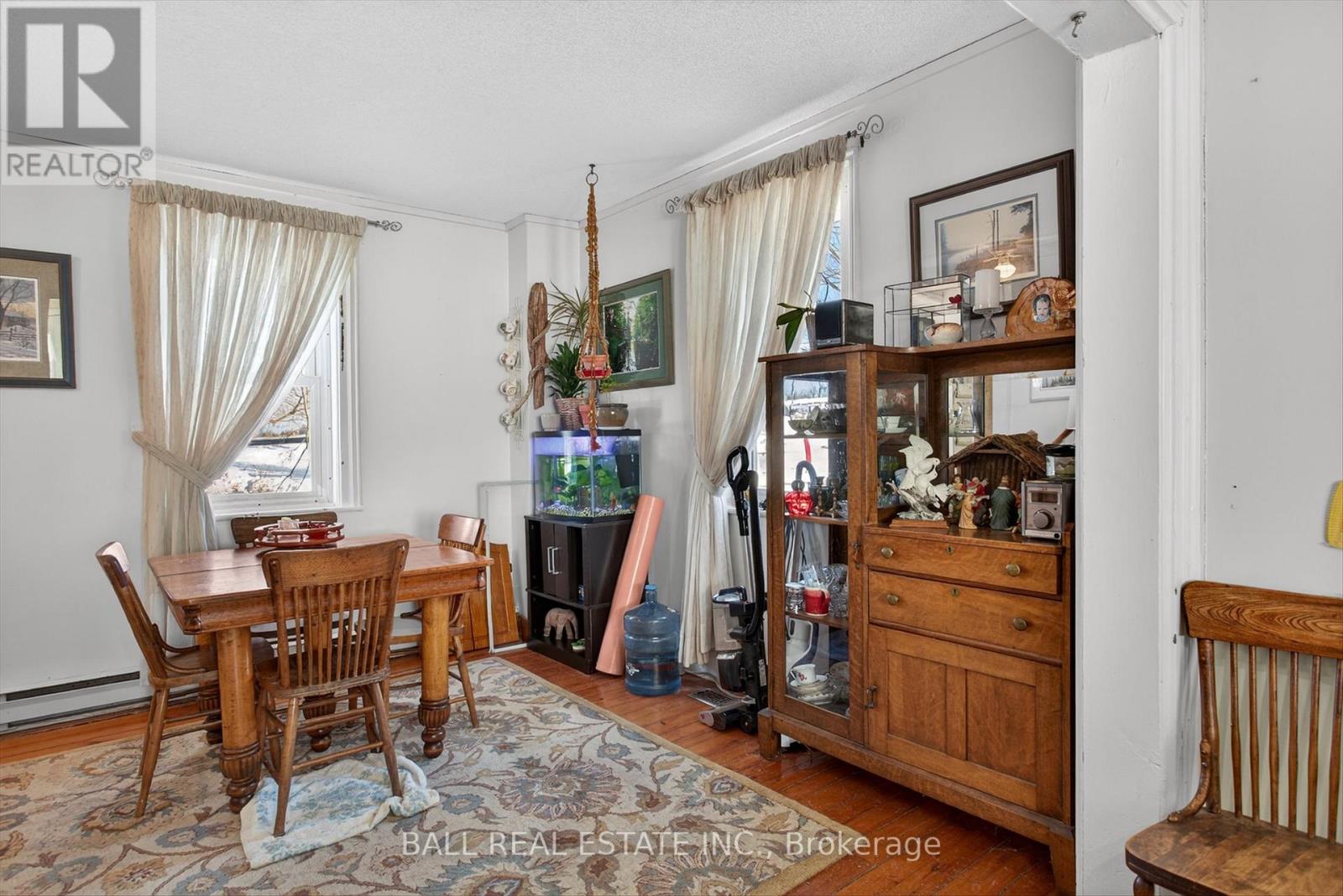 1132 Tara Road, Selwyn, Ontario  K9J 6X2 - Photo 12 - X12662256