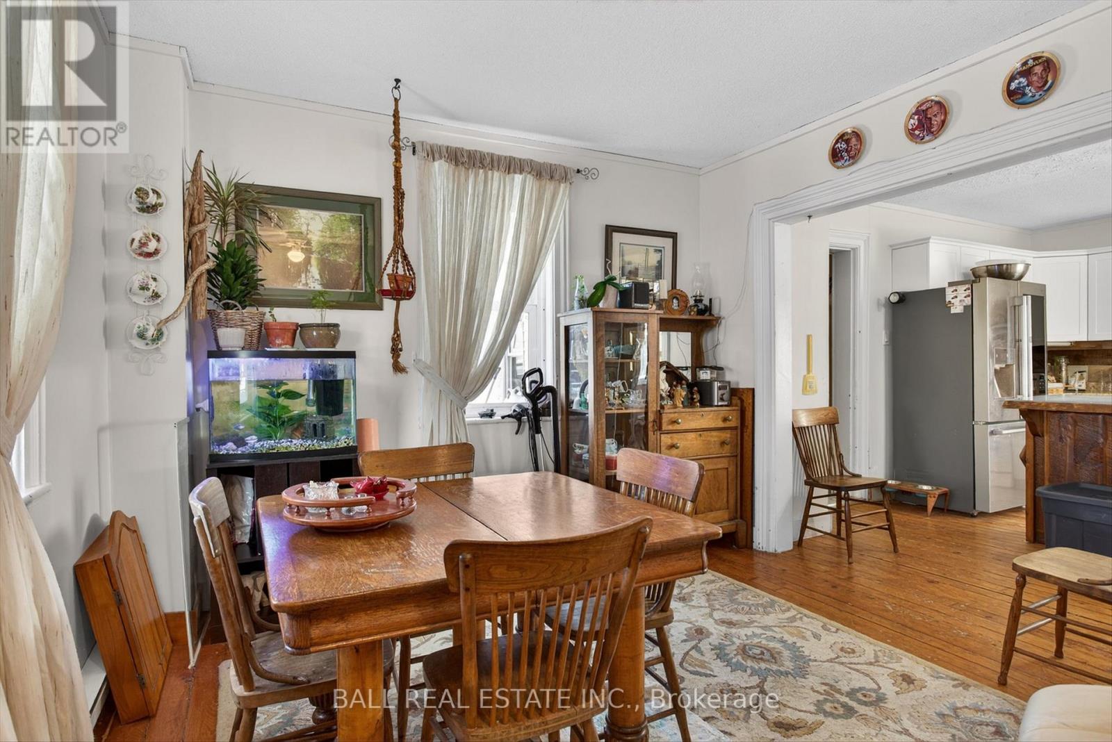 1132 Tara Road, Selwyn, Ontario  K9J 6X2 - Photo 4 - X12662256