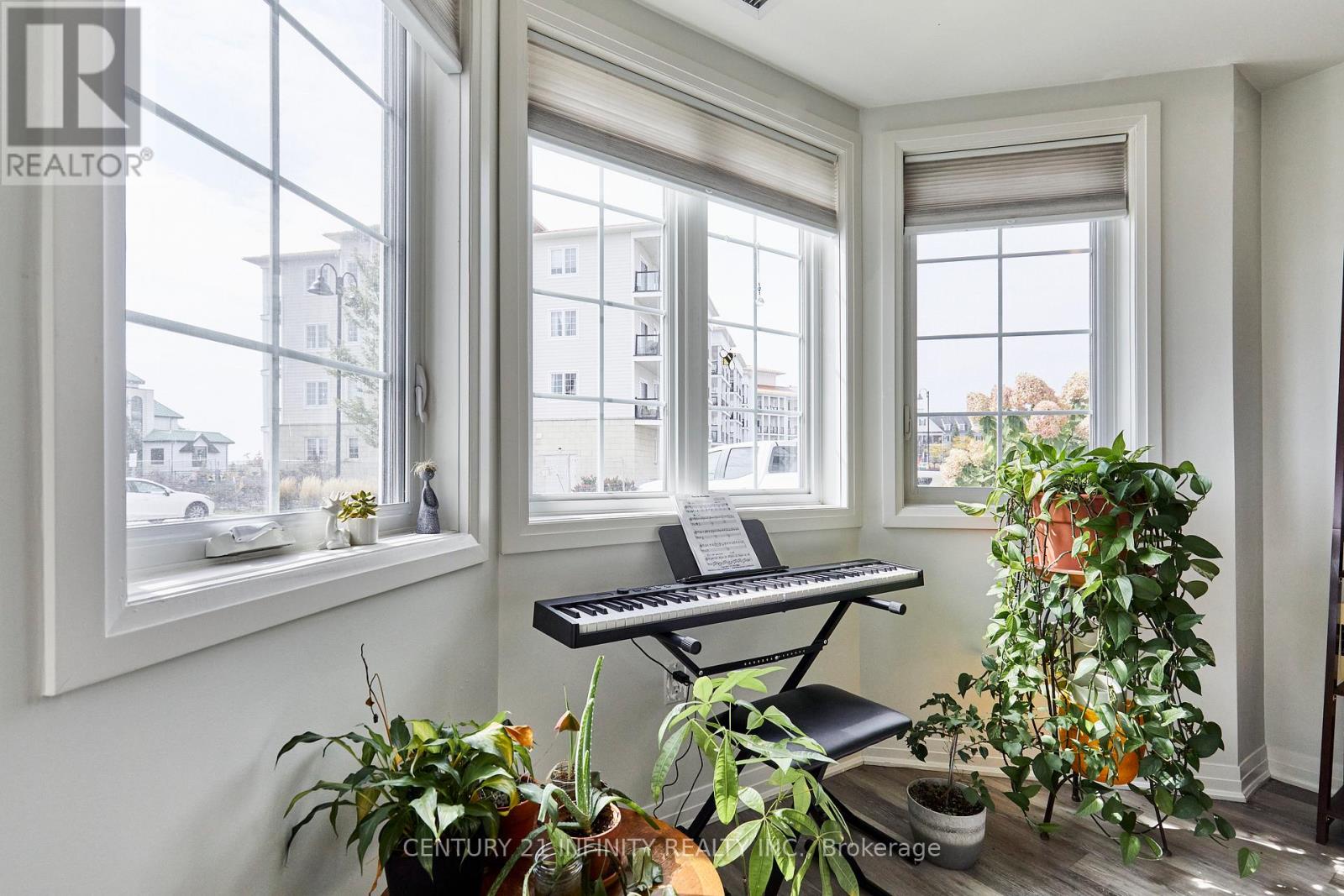 101 - 70 Shipway Avenue, Clarington (Newcastle), Ontario  L1B 0V7 - Photo 10 - E12662562