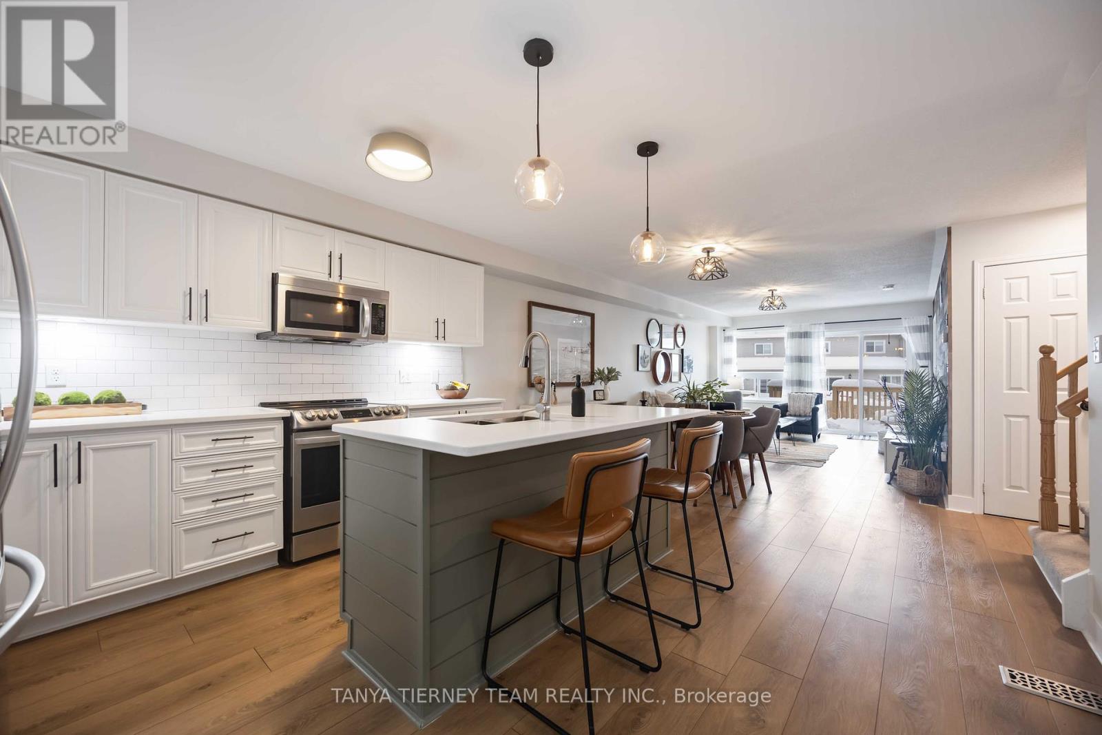 629 Tully Crescent, Peterborough (Monaghan Ward 2), Ontario  K9K 0B1 - Photo 8 - X12662422