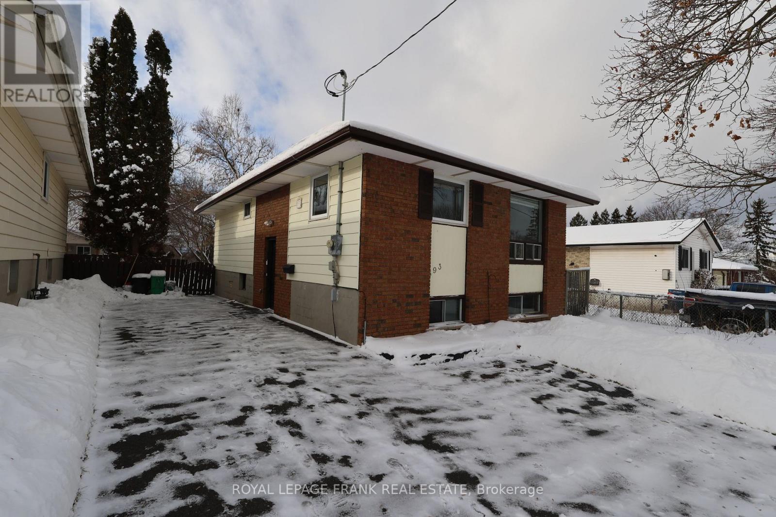 393 SOUTHPARK DRIVE, peterborough (ashburnham ward 4), Ontario