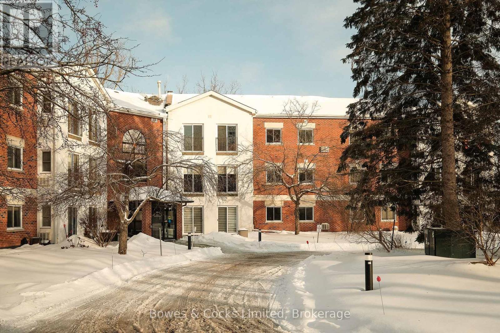 310 - 1111 WATER STREET, peterborough (northcrest ward 5), Ontario