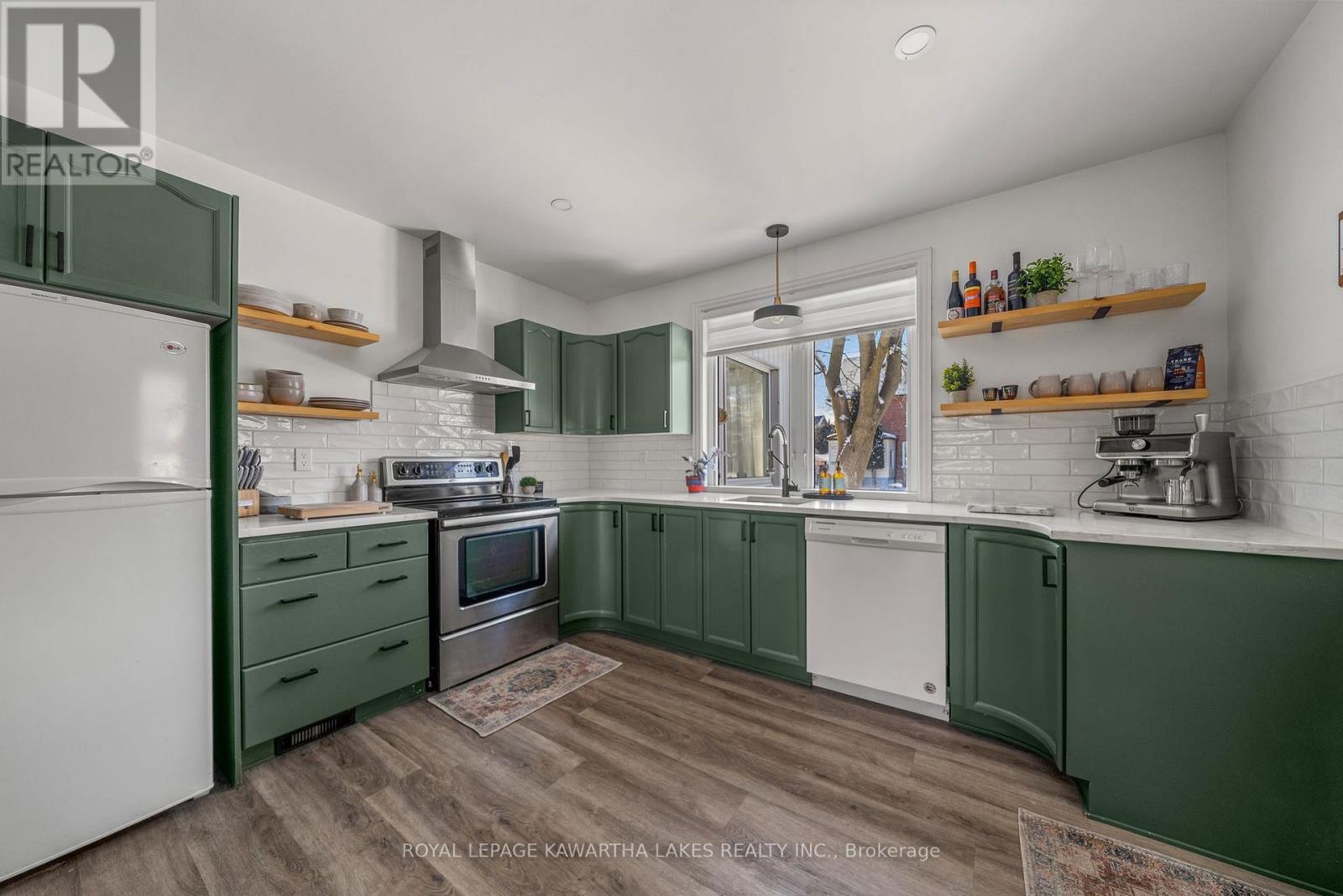 22 Albert Street N, Kawartha Lakes (Lindsay), Ontario  K9V 4J2 - Photo 13 - X12665144