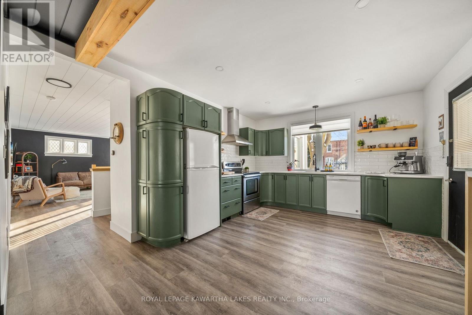 22 Albert Street N, Kawartha Lakes (Lindsay), Ontario  K9V 4J2 - Photo 16 - X12665144