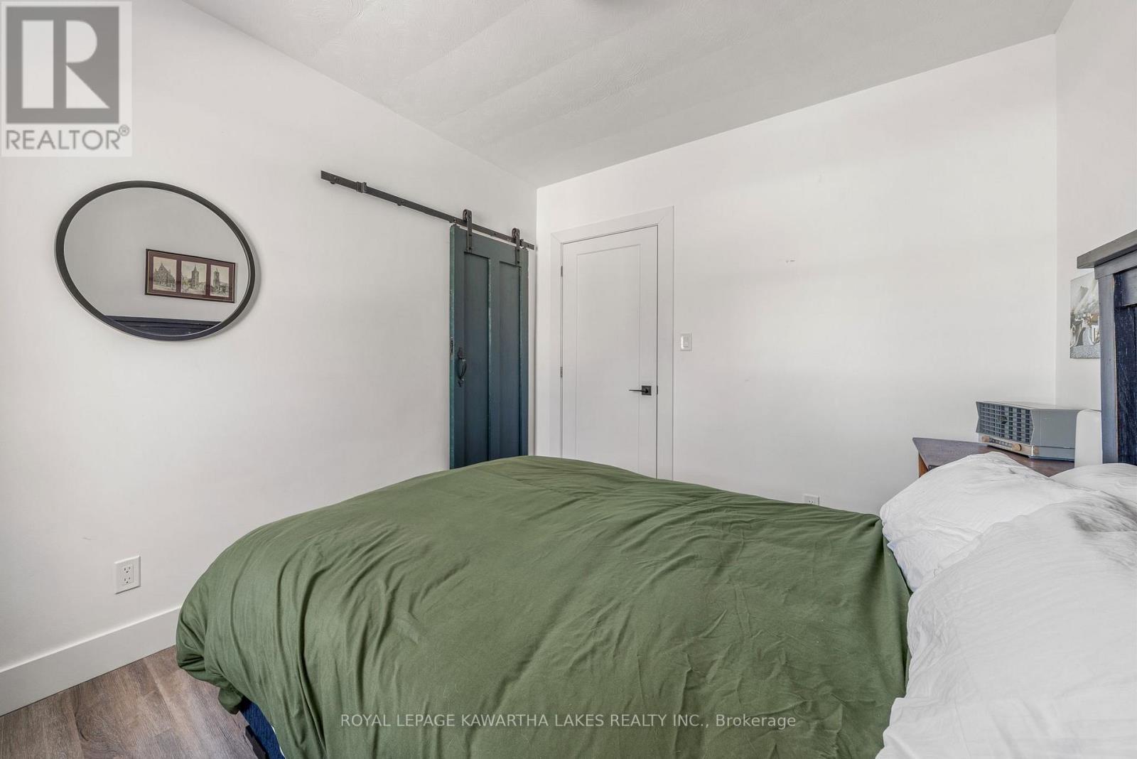 22 Albert Street N, Kawartha Lakes (Lindsay), Ontario  K9V 4J2 - Photo 36 - X12665144