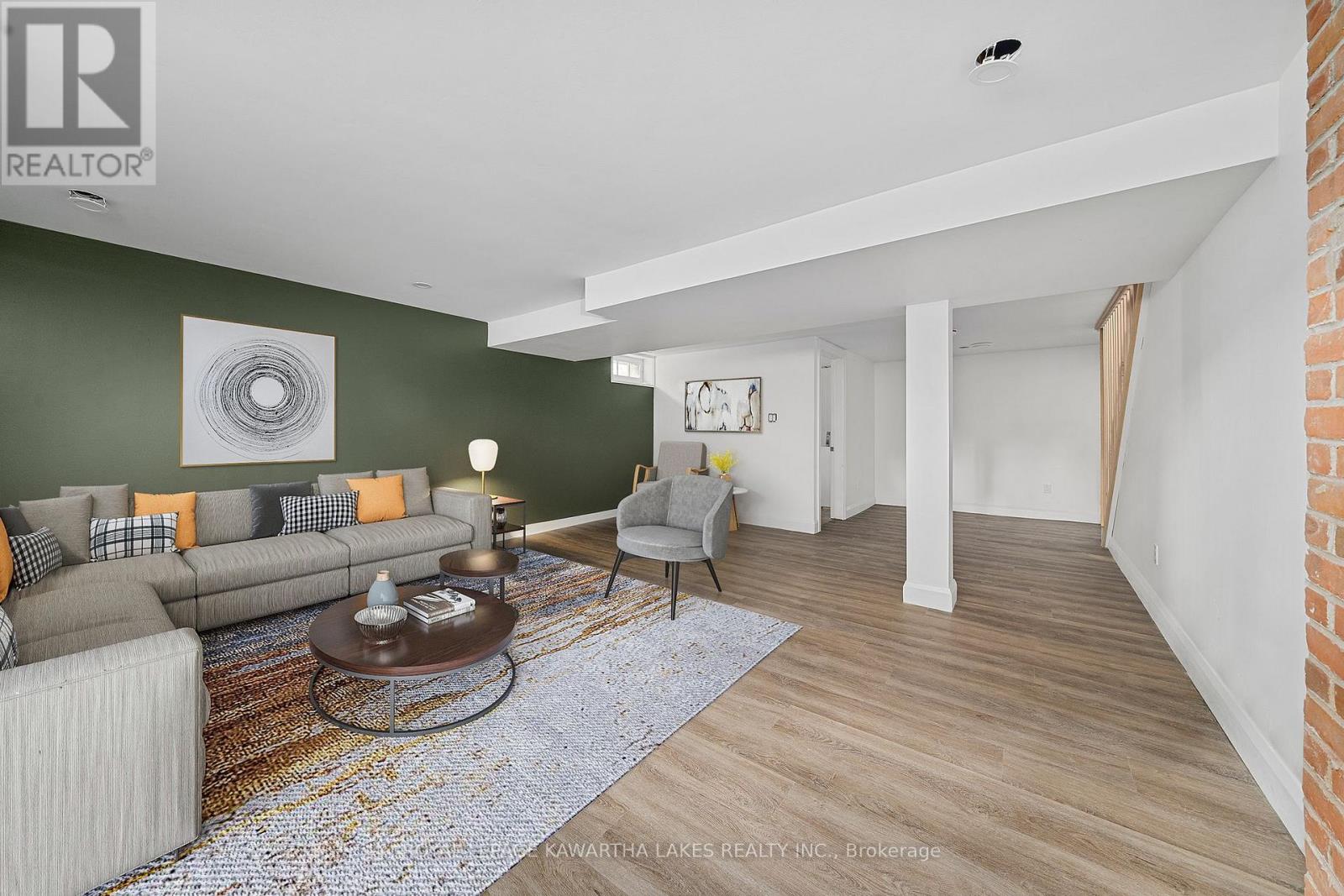 22 Albert Street N, Kawartha Lakes (Lindsay), Ontario  K9V 4J2 - Photo 41 - X12665144